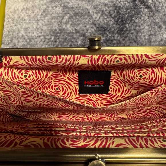 Vintage HOBO International Lauren In Natural Clutch Wallet 100% Genuine Leather - Picture 6 of 16